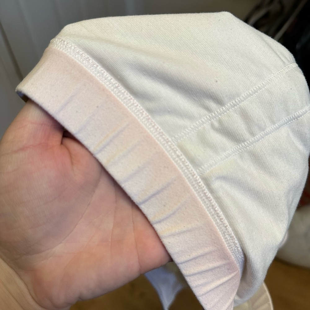 Lululemon Women's Black and White Sports Bras - Picture 3 of 4